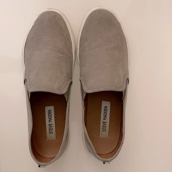 steve madden slip ons suede